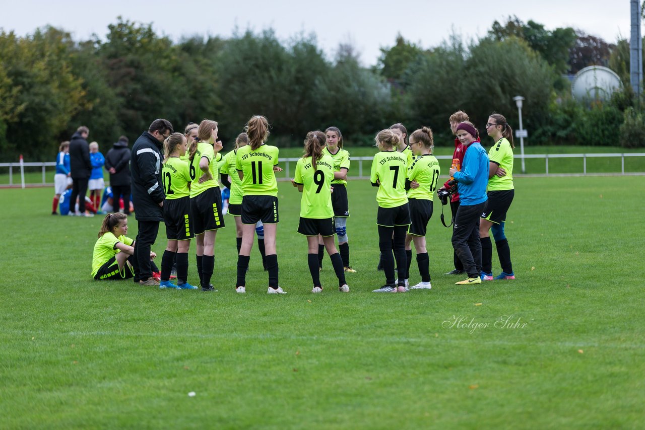 Bild 373 - B-Juniorinnen TSV Schoenberg - Holstein Kiel : Ergebnis: 0:23